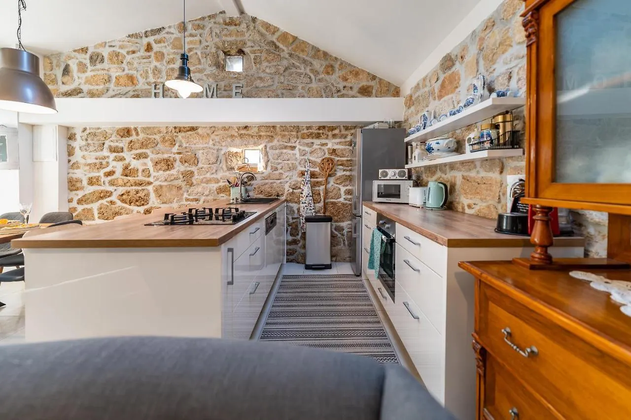 Holiday Home - Villa Thorak Anic